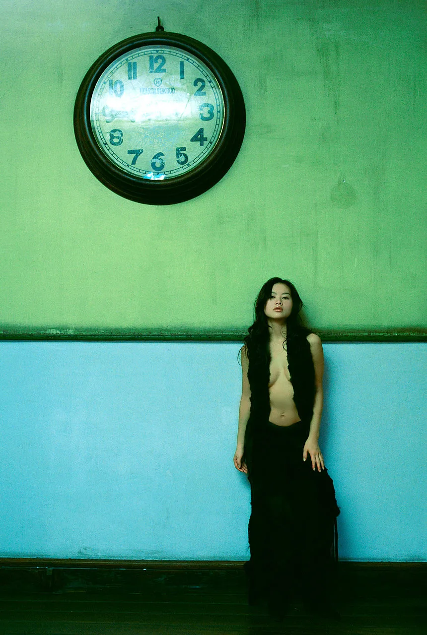 [Image.tv] Album ảnh Sayaka Yoshino "Saya" - 9